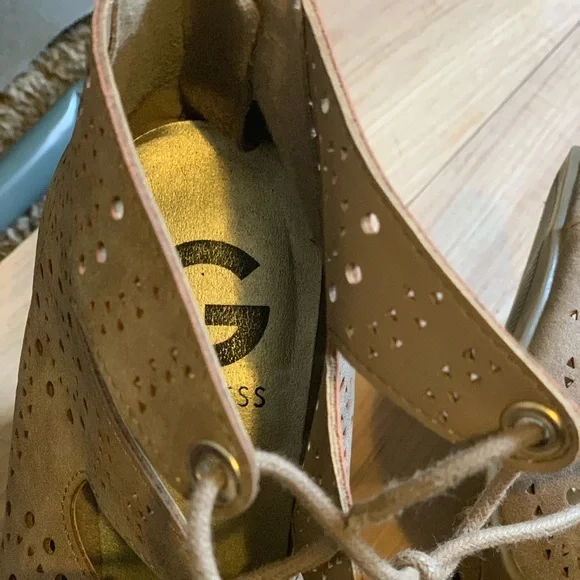 Guess shoes - Picture 8 of 8